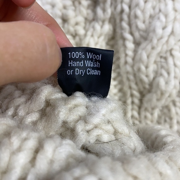 Ecuador Handknit Thick Wool Cream Button Front Chunky Sweater Cardigan S/M - Picture 4 of 6